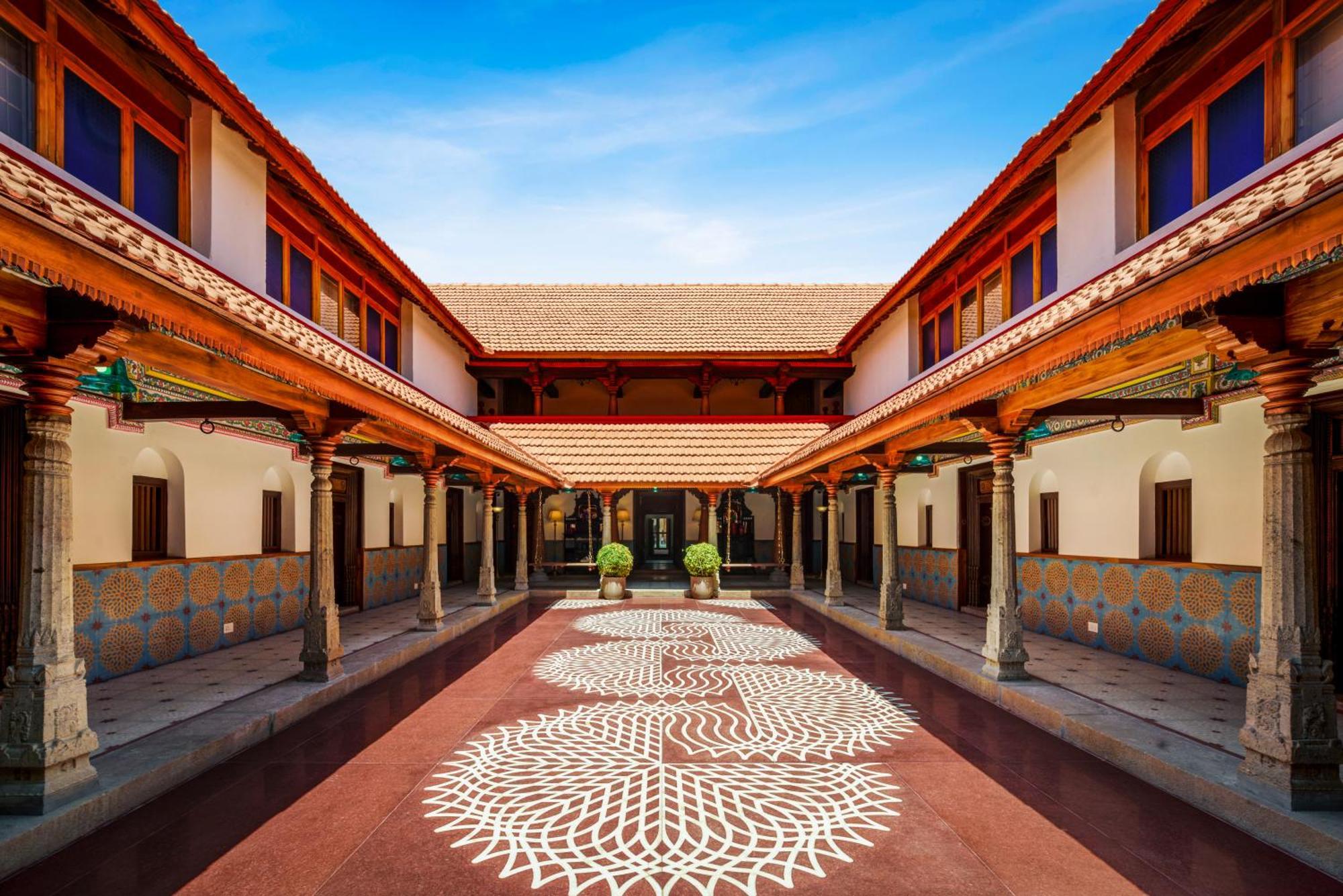 The Lotus Palace Chettinad Kāraikkudi Buitenkant foto